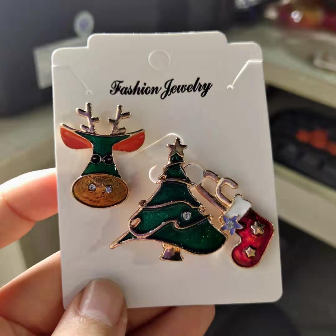 3pcs Merry Christmas Brooches  - Elk Bugle Call recension och pris